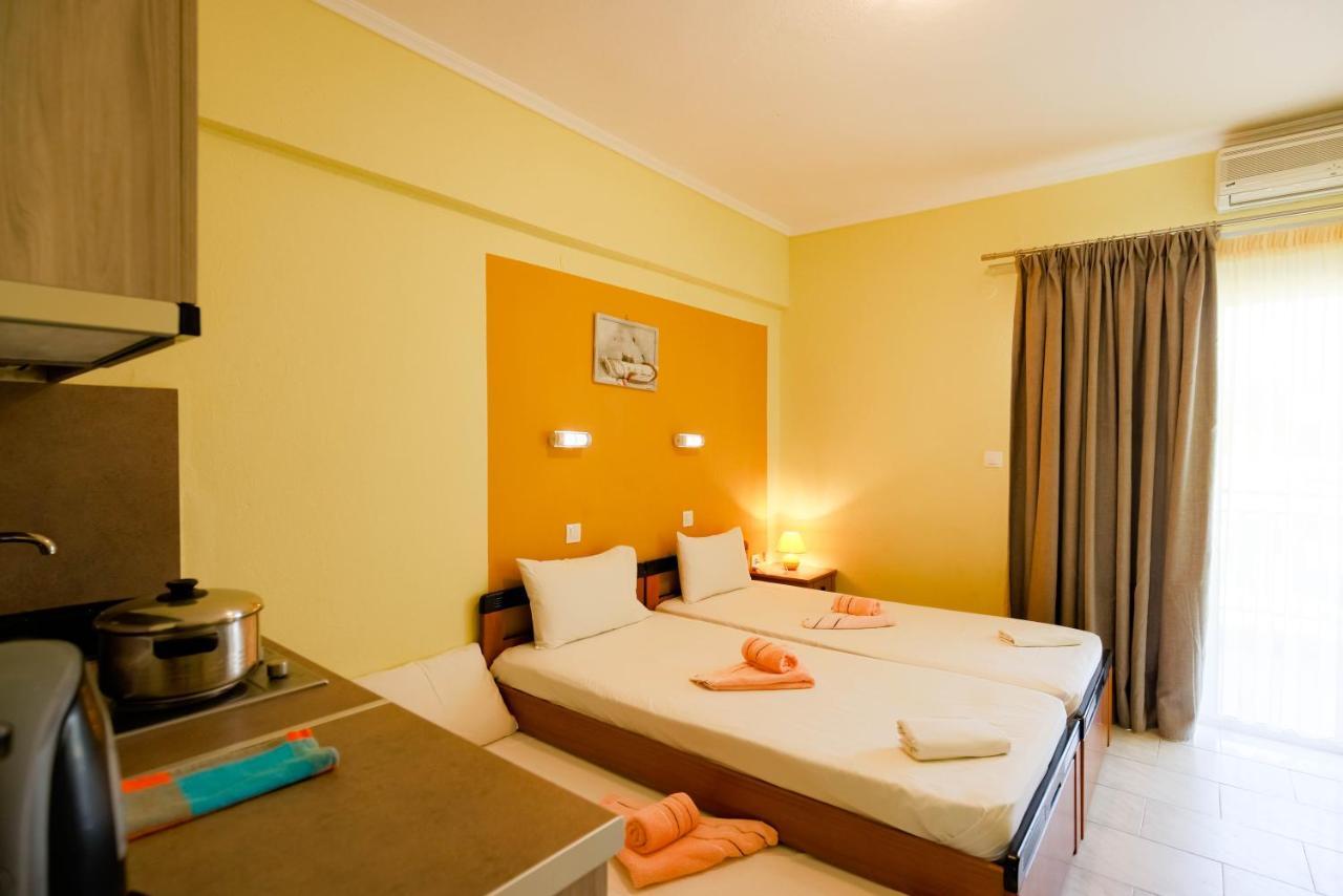 Dionisos Apartments Паралія-Діонісіу Екстер'єр фото